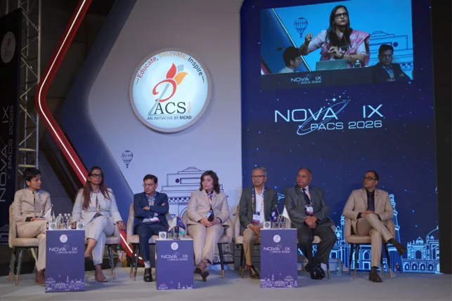 Panel discussion bringing together experts from different specialties.